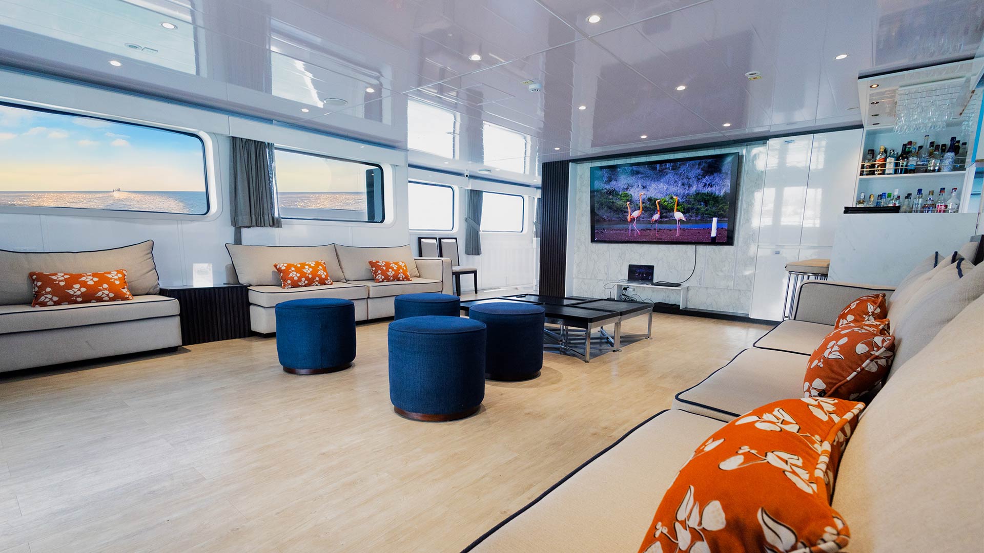 Facilities Slide Galaxy Yacht - Galagents